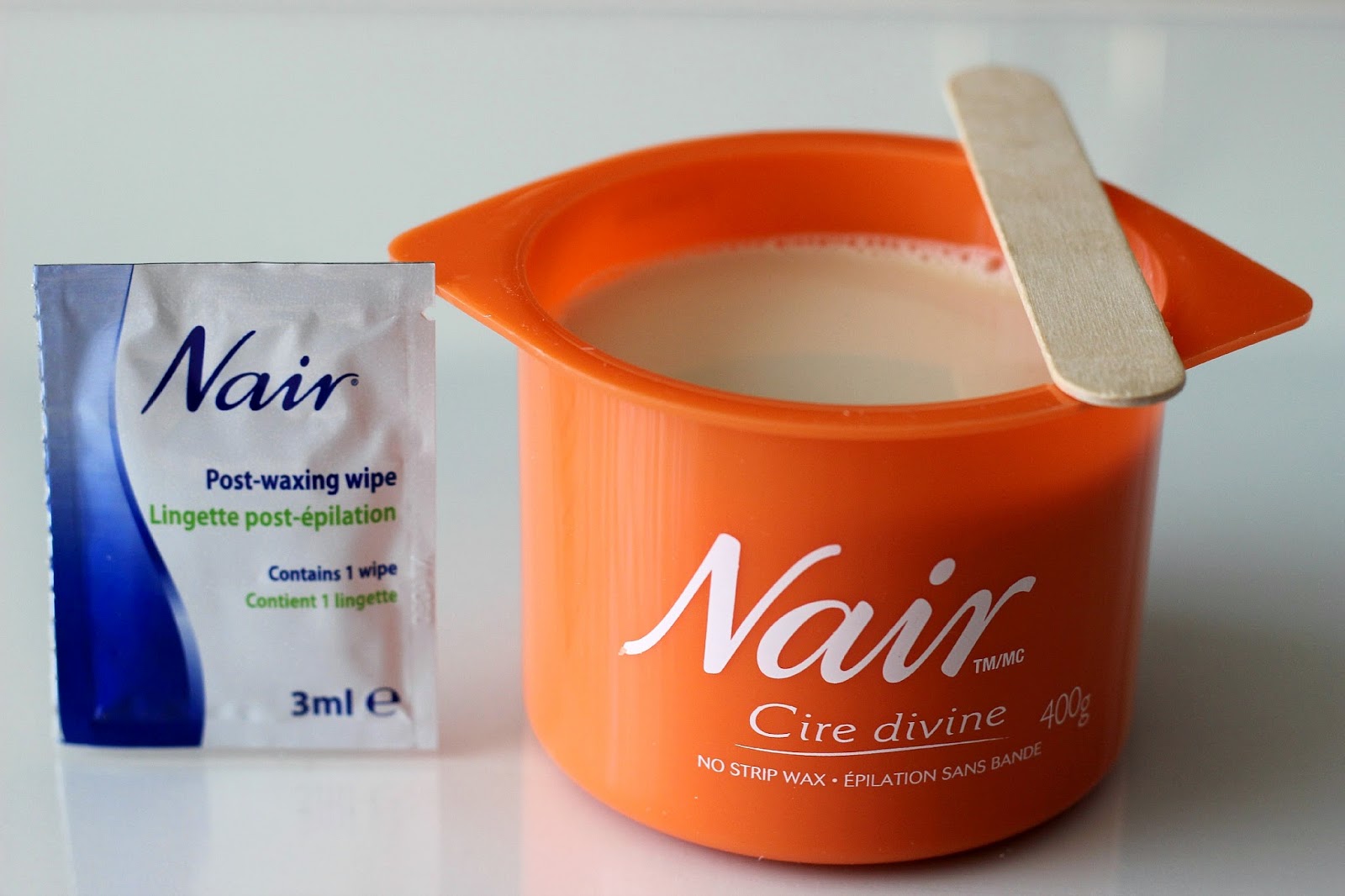 Get Summer Smooth Skin with Nair Cire Divine Moroccan Argan Oil Wax