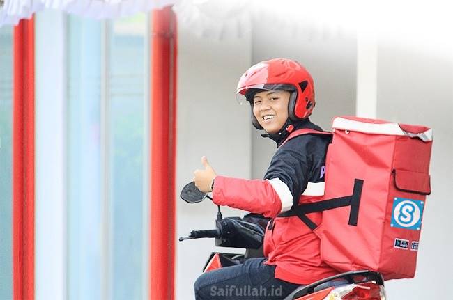 Lowogan Kerja Kurir Toko Kue Almaniez Bakery Singkawang, Kalbar