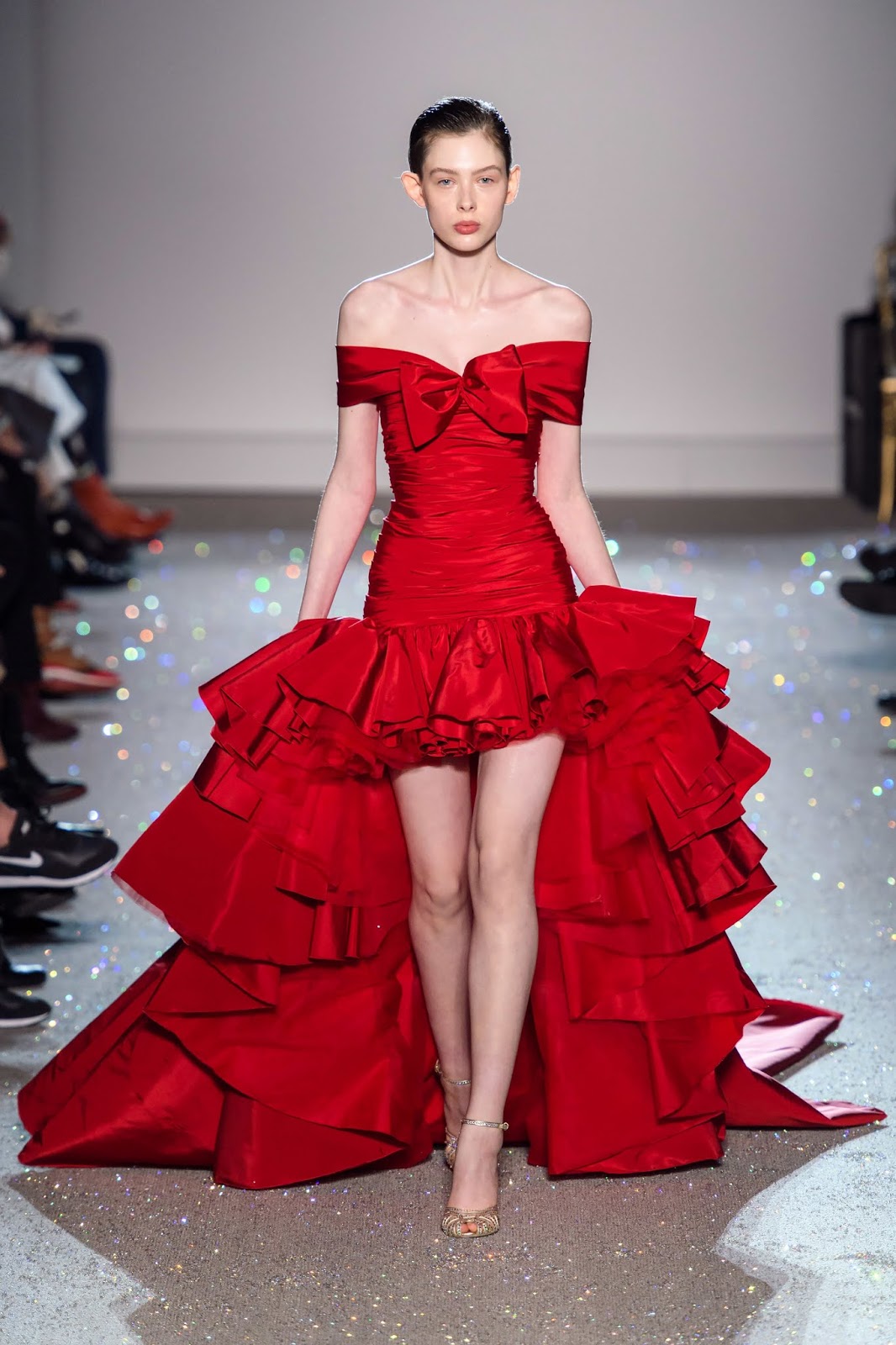 HAUTE COUTURE GLAMOUR: GIAMBATTISTA VALLI