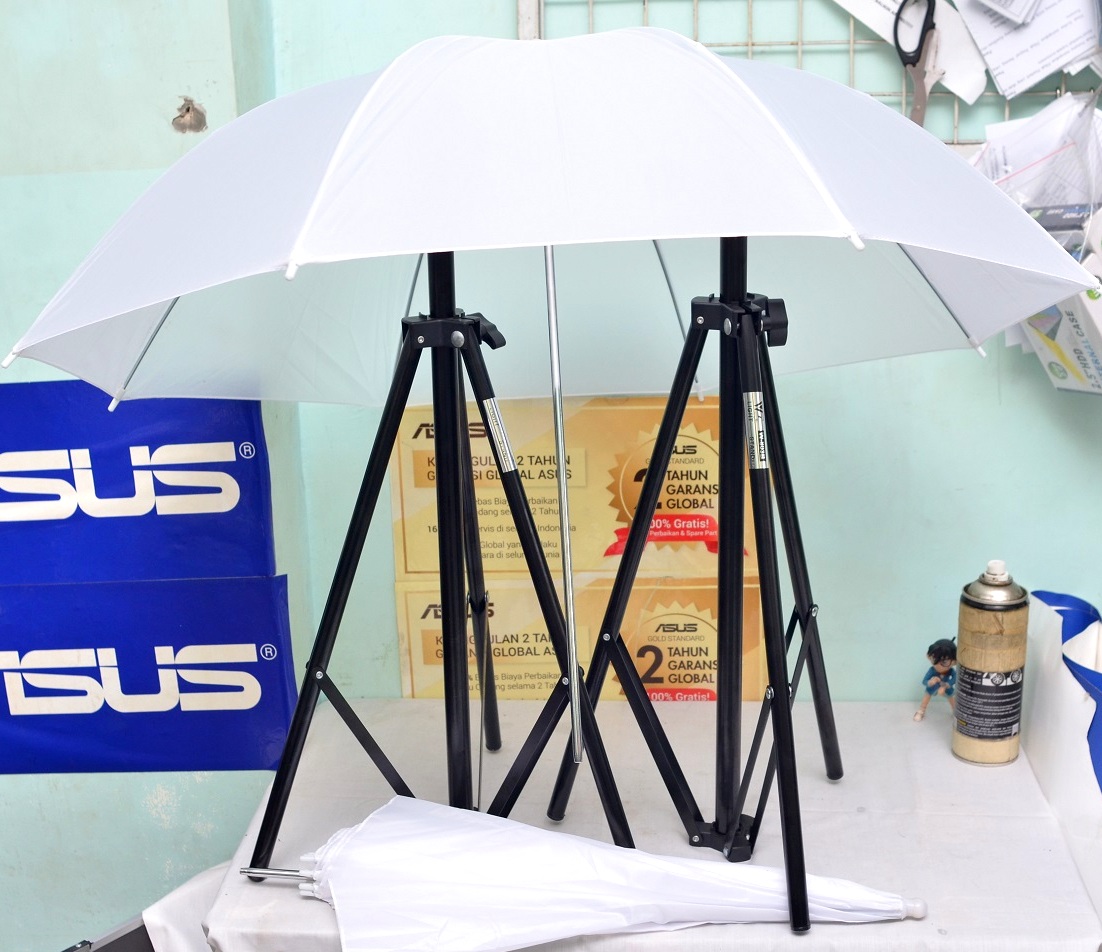 Light Stand + Payung + Flash Holder Jual Beli Laptop Second dan