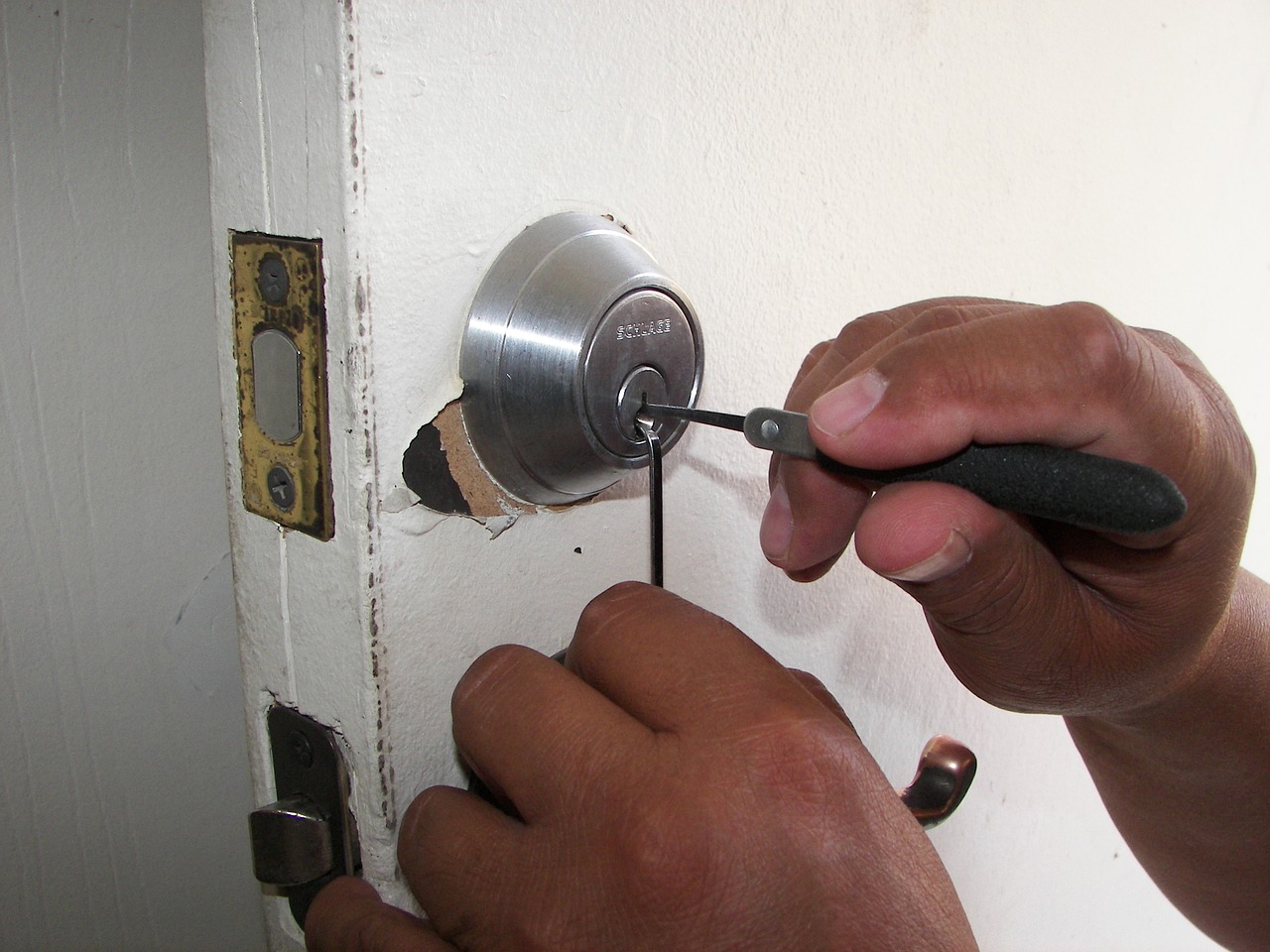 Easy Access Locksmith