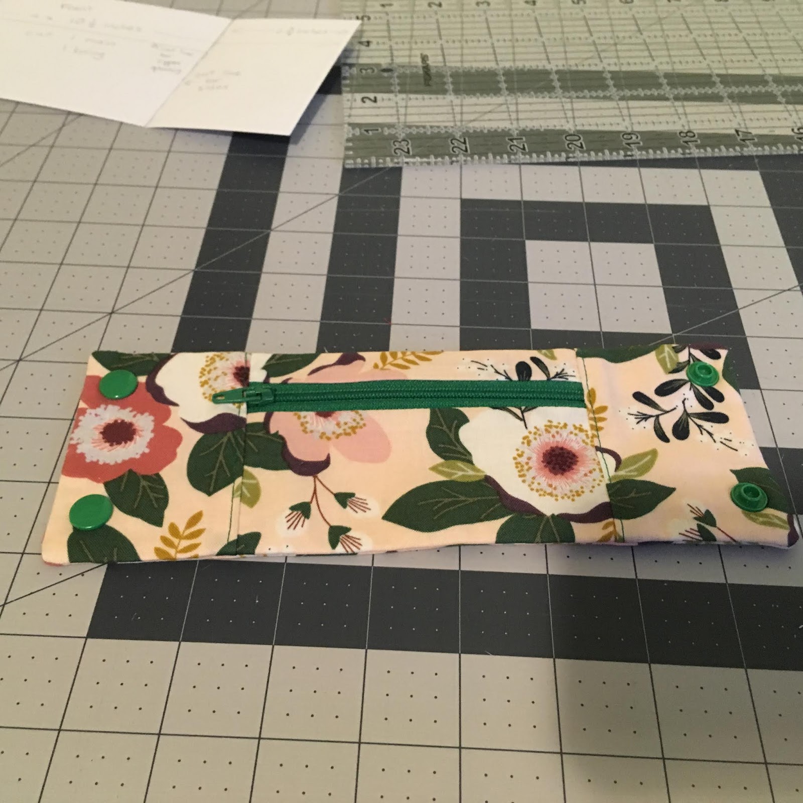 Wrist pouch tutorial