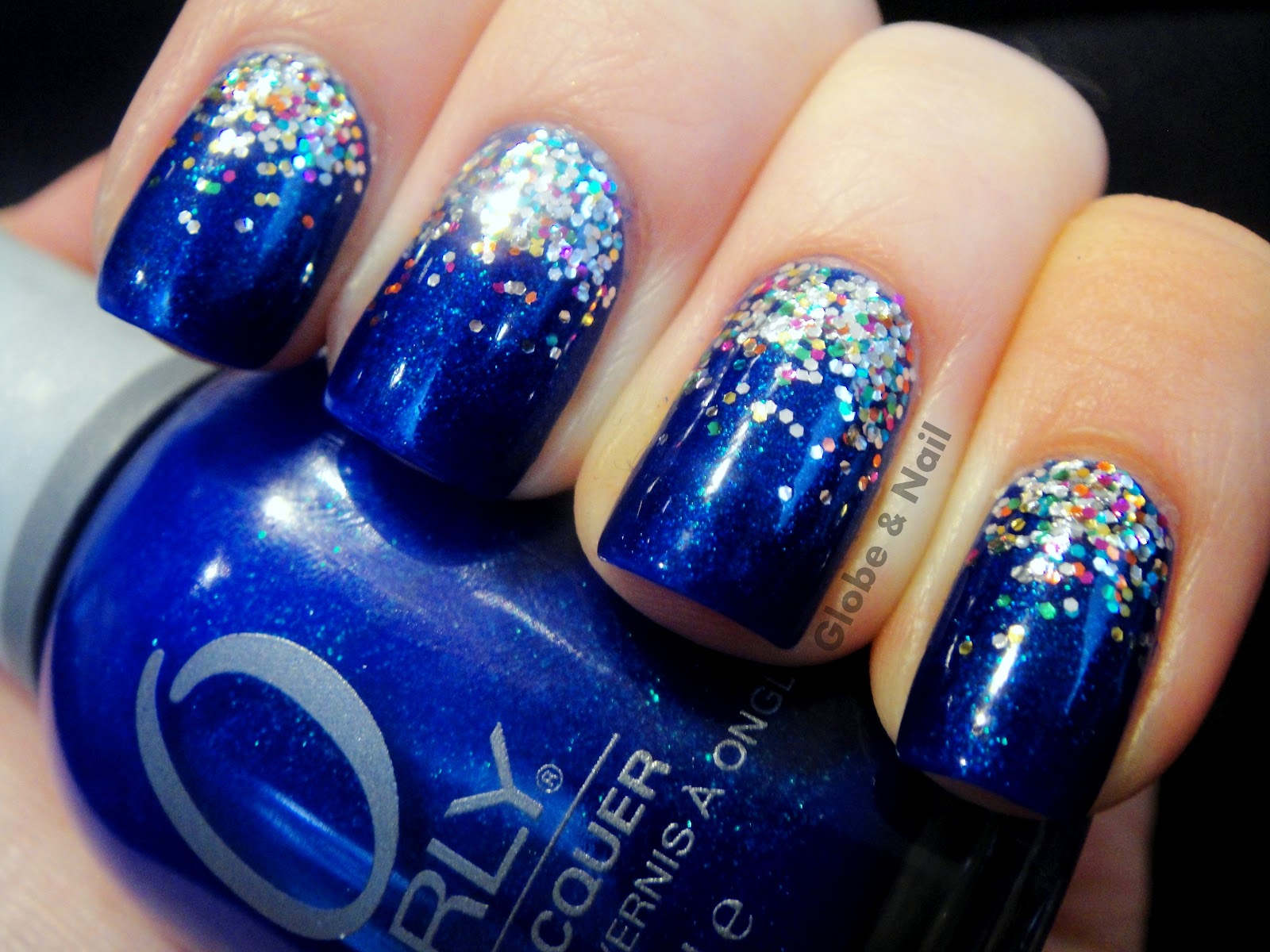 Globe & Nail: Reverse Glitter Gradient from 1.bp.blogspot.com. blue nai...