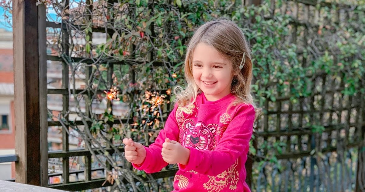 Vestiti Kenzo bambina per festeggiare il nuovo anno Cosa Mi Metto???