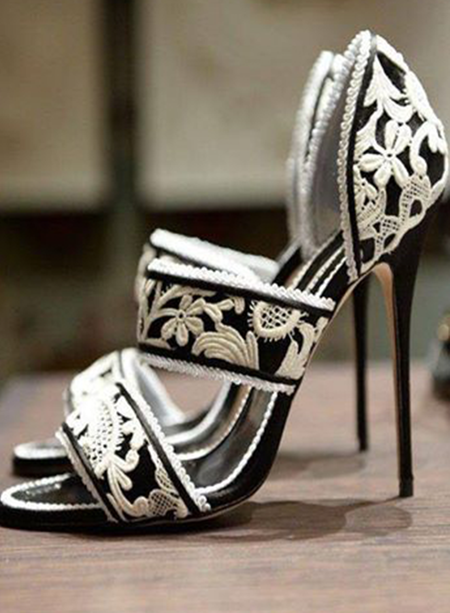 Some Unique Shoes Designs For Ladies - trendsbyte