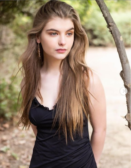 Lyliana Wray - Photoshoot April 2021