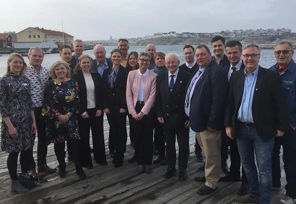 Crown Princess Victoria visited Norden Aquaculture Union and Swedish Sea and Water Management Agency in Sotenäs. Princess wore H&M Blazer