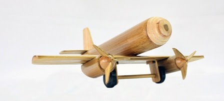 Mainan bambu souvenir bambu kreatif  Foto Paling Top