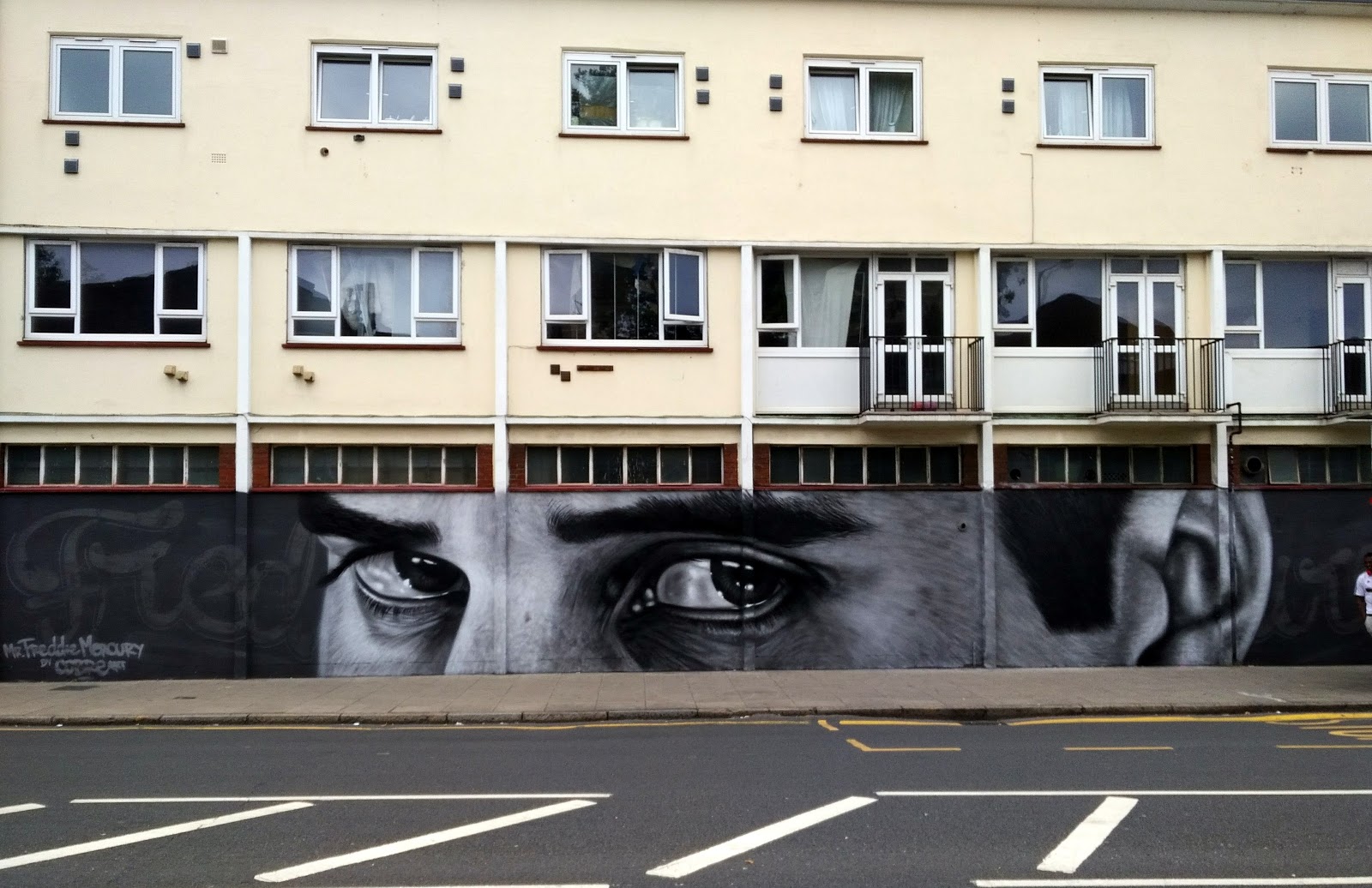 John S Labour Blog Great Street Art Painting Of Rock Icon Freddie