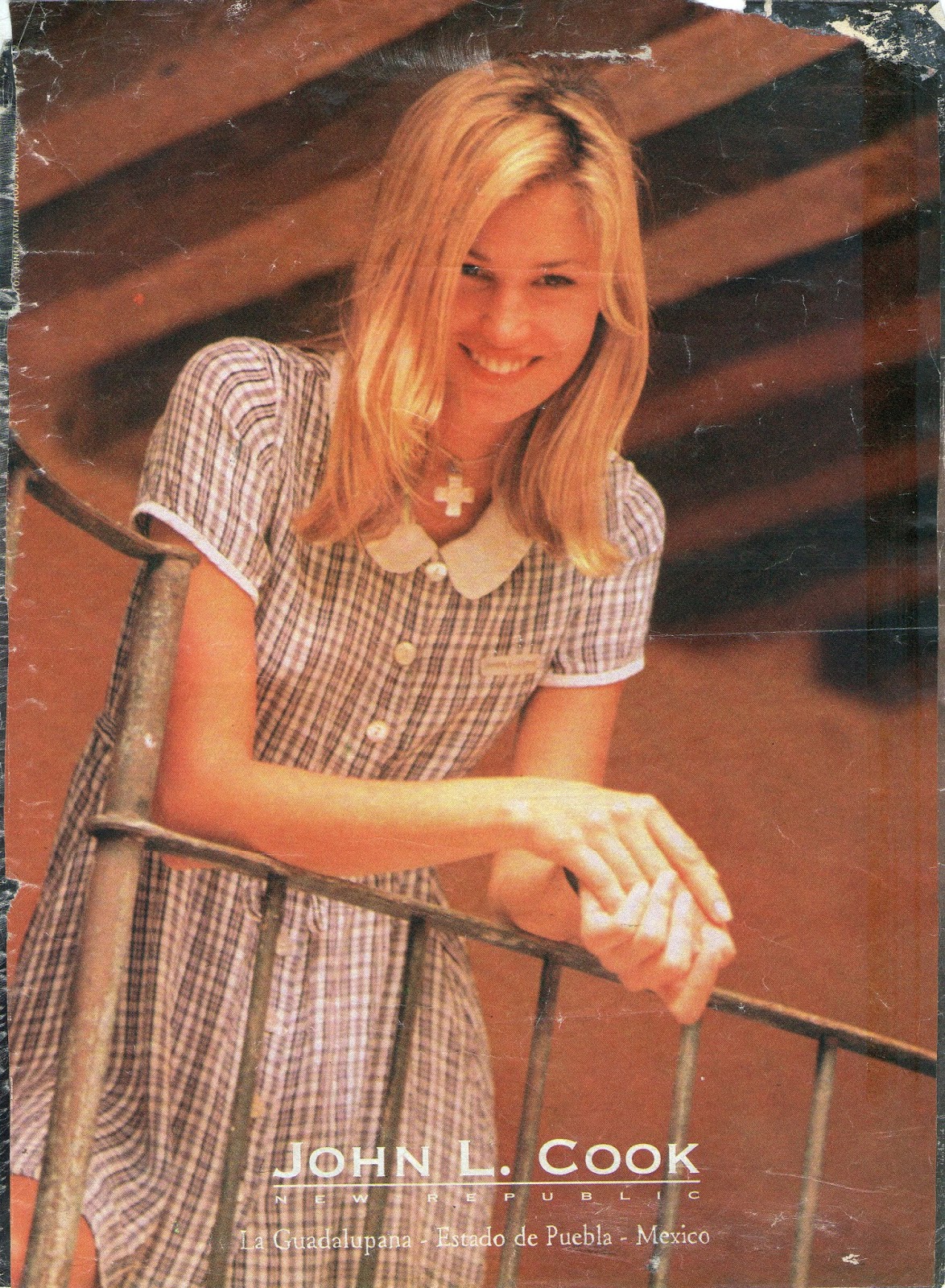 Pin en Publicidades G H I J