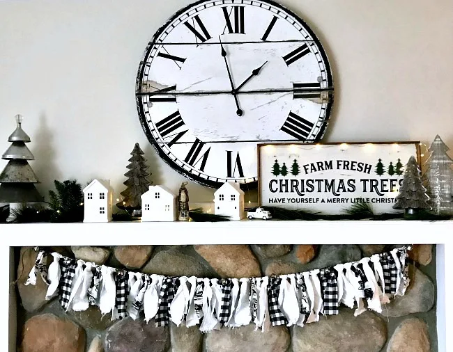 Black and white garland with large clock