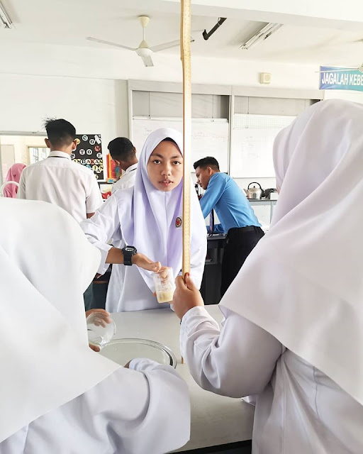 Risau Syllabus Tak Sempat Habis? Flipped Classroom Jawapan Dia!