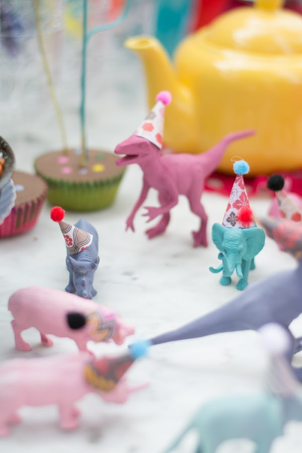 Gorritos fiesta pompón diy