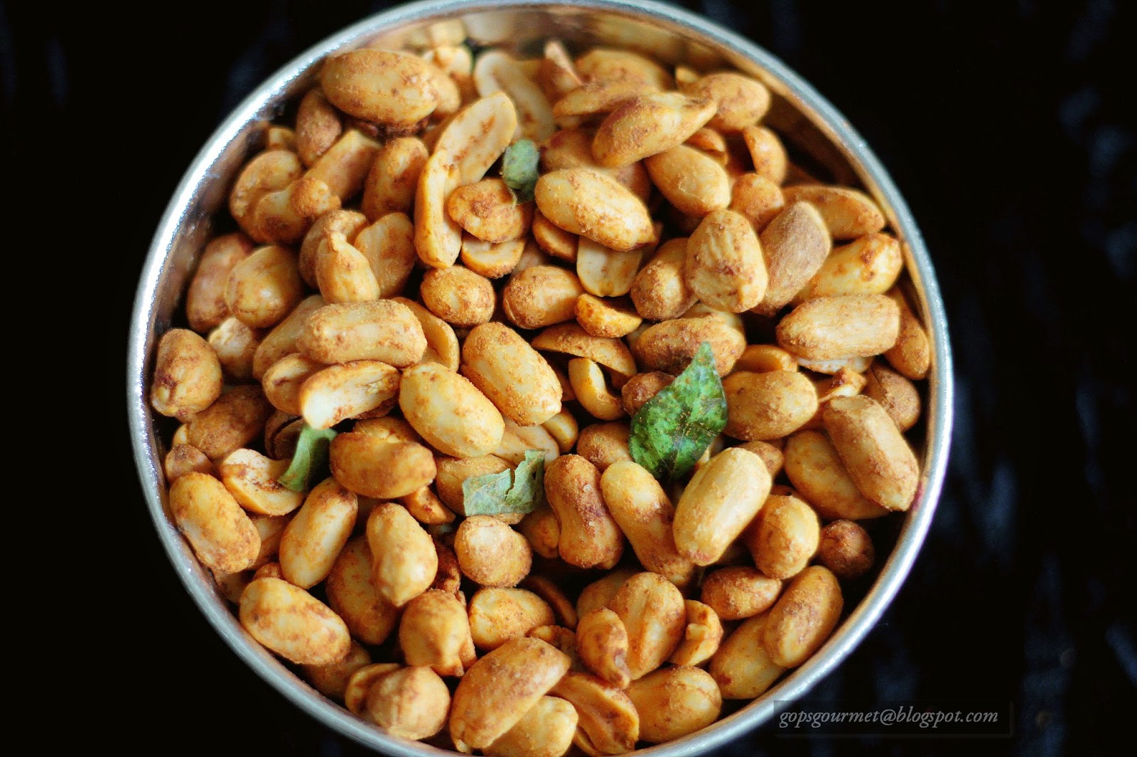 Gop' s Gourmet Microwave Roasted Masala Peanuts