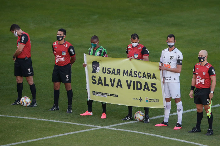 A classificação da Série B de 2019 após a 3ª rodada, com o líder tendo 100%  - Cassio Zirpoli