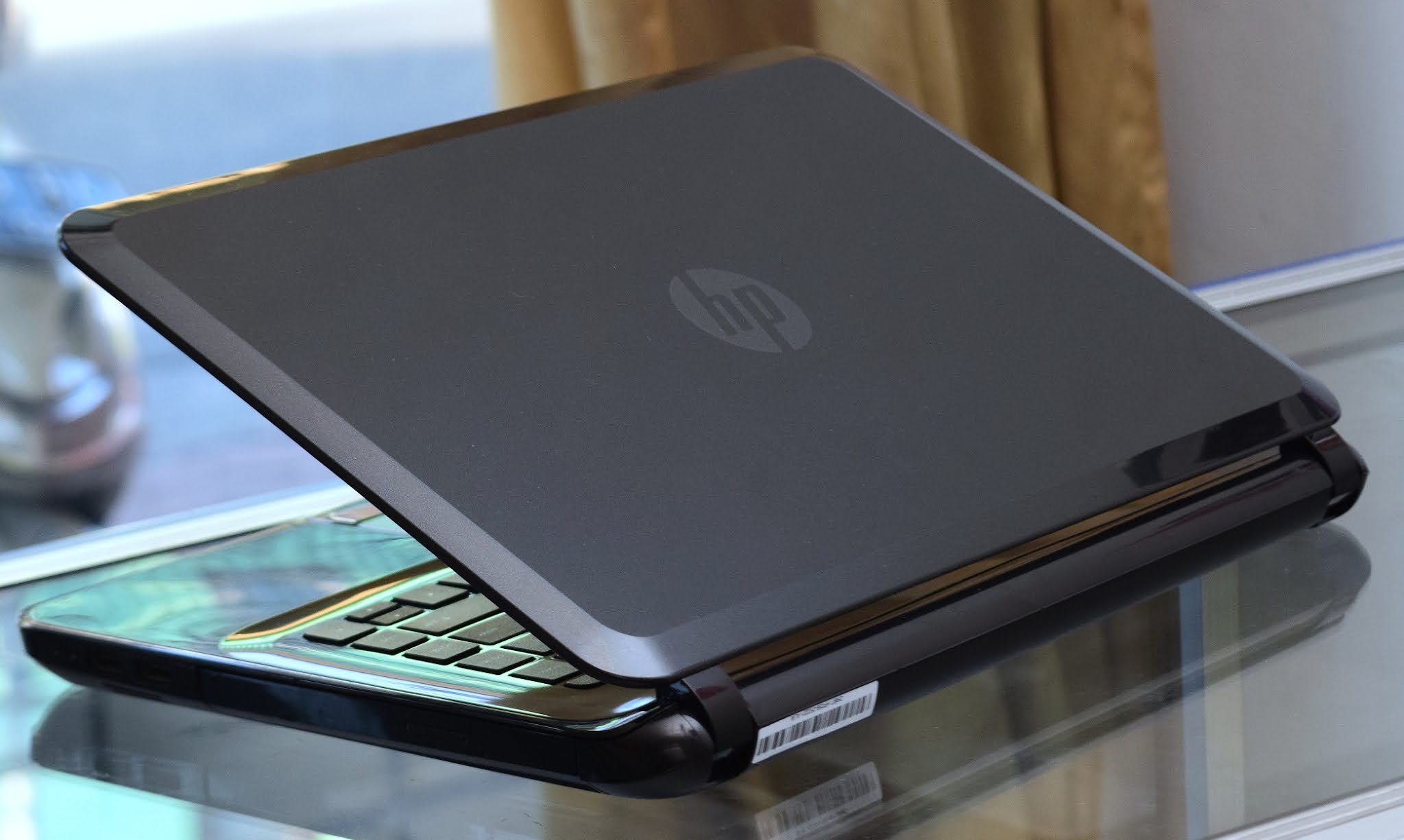 Закрытый ноутбук azerty. Ноутбук intel celeron n5095. Ноутбук azerty az-1402. Azerty n5095. Intel celeron n2840.
