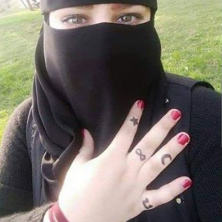 سيدات للزواج من مصر