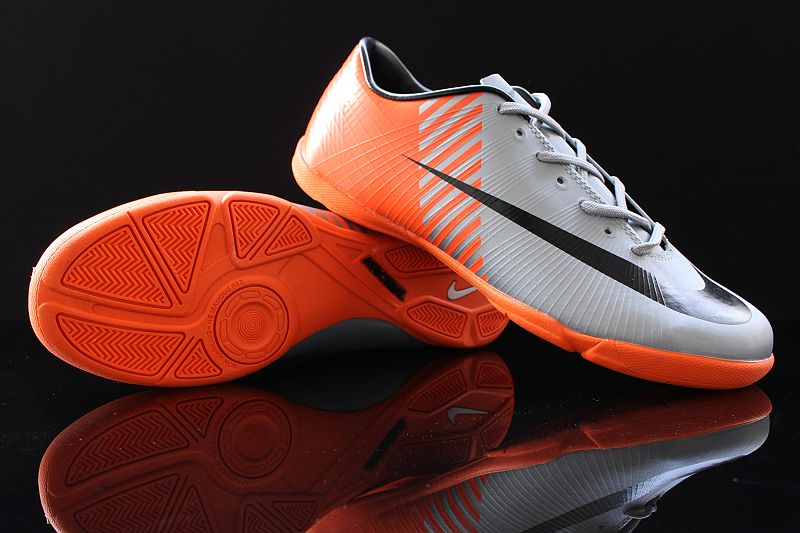 Shoes 4 All: Kasut Futsal