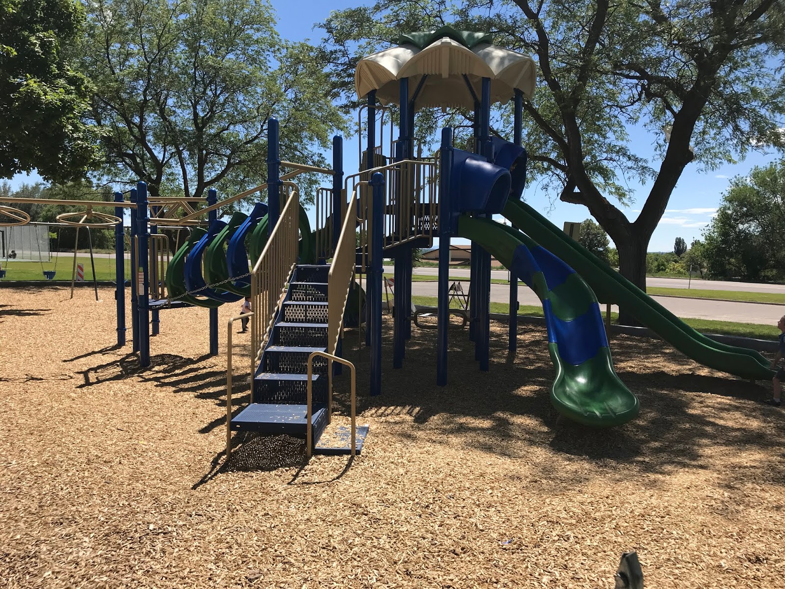 UPDATED REVIEW OF BONNEVILLE PARK, OGDEN, UT er County Playgrounds