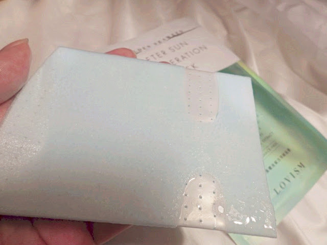 護膚 ░ 美人魚夢幻彩色❤ Lovism洛芙生 黃金藻曬後賦活羽絨面膜,敏感型肌膚曬後保養媽咪也可以使用!