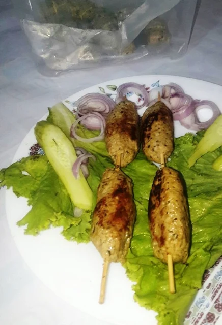 steamed-chicken-seekh-kabab-recipe