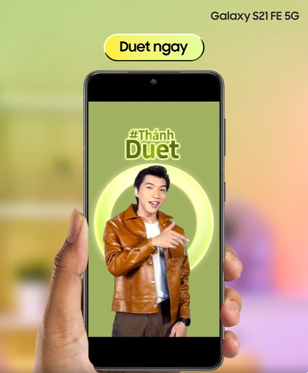 Galaxy S21 FE “chống lưng” cho GenZ trở thành “Music King” và “Video content Queen” Galaxy S21 FE “chống lưng” cho GenZ trở thành “Music King” và “Video content Queen”