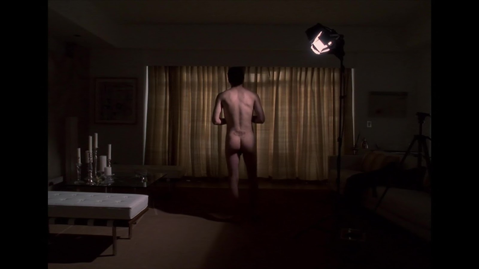 Jeremy Sisto nude in Six Feet Under 2-09 "Someone Else's Eyes.