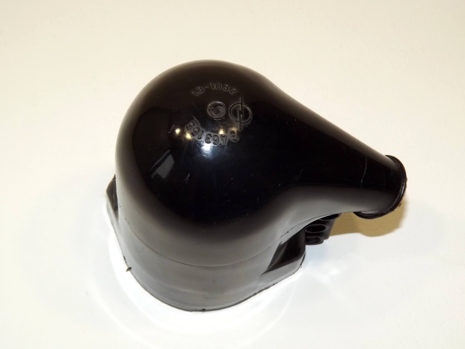 Classic Opel Spares For Sale Opel Manta A series Distributor Cover