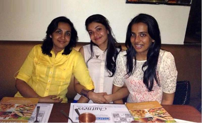 Kajal Aggarwal with her college friends, Kajal Aggarwal with friends