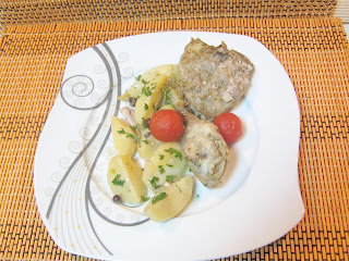 Pulpite si cartofi noi cu ienibahar copti in lapte si vin