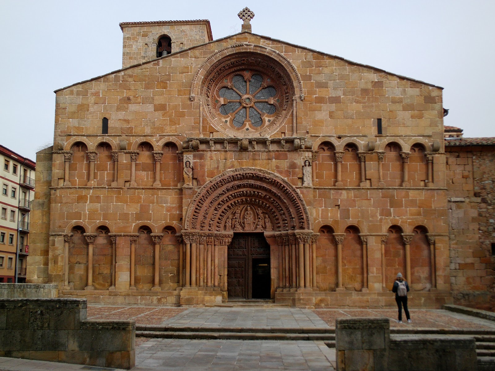 Románico de Miguel Soria IGLESIA DE SANTO DOMINGO