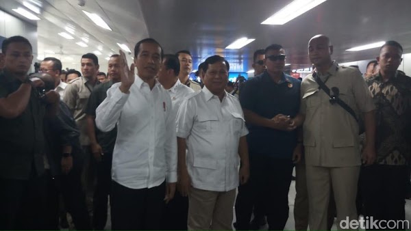 Prabowo-Jokowi Bertemu di Stasiun MRT Lebak Bulus, Warga: We Love You!