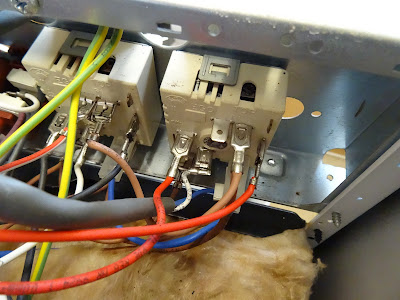 Electric cooker and oven repair , work safely