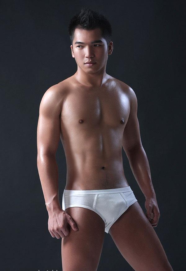 Aaron Espiritu - Pinoy Model.
