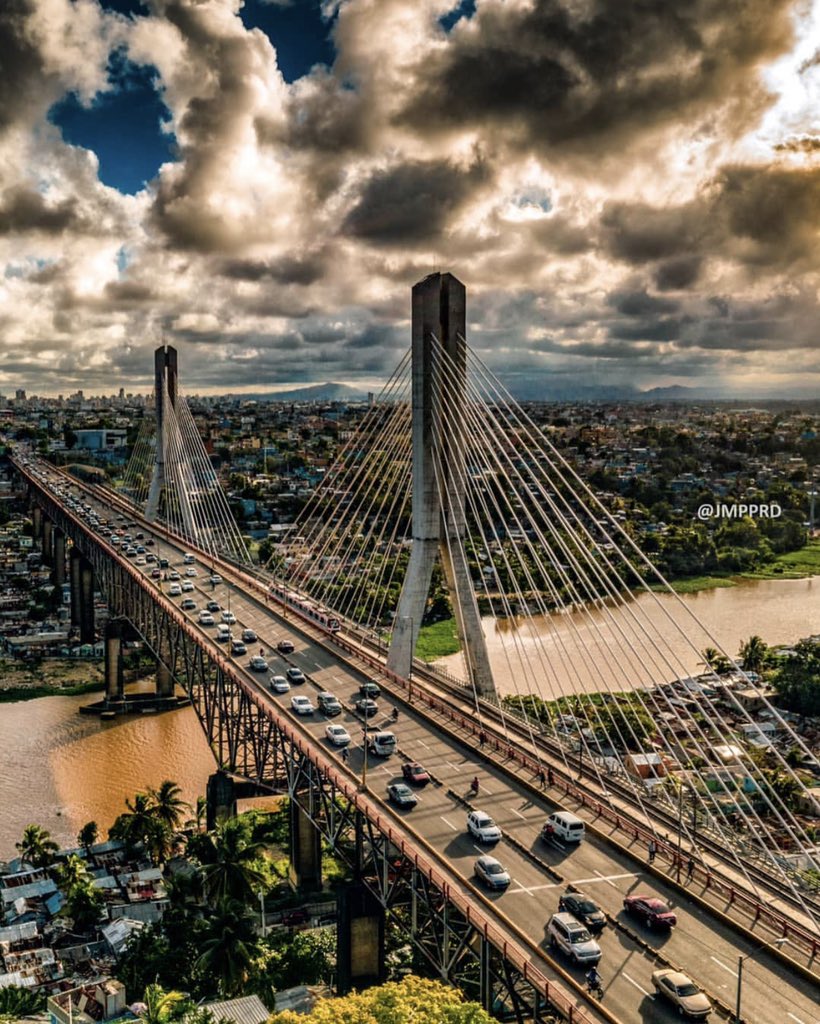 Historia del Río Ozama y Sus Puentes Francisco del Rosario Sánchez