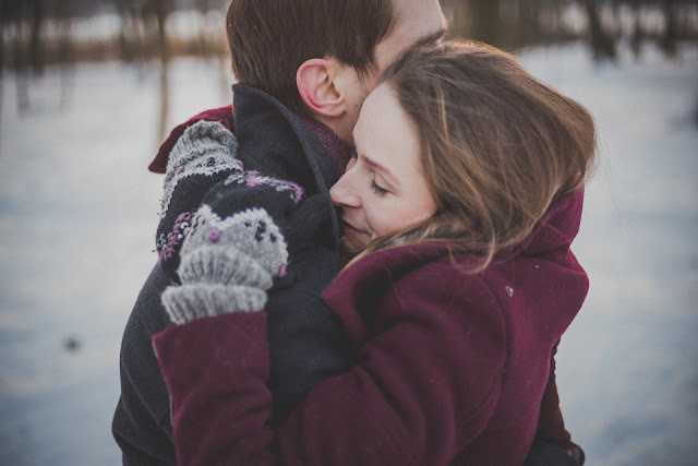 Interesting/Best/Secret Things to Talk About With Your Girlfriend Discuss serious things about life Interesting/Best/Secret Things to Talk About With Your Girlfriend Discuss serious things about life