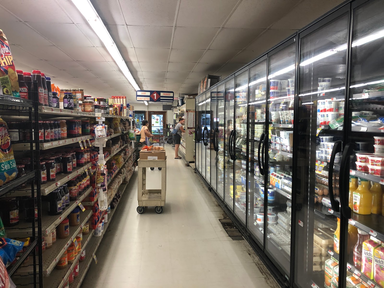 TOUR Hammondsport Grocery Hammondsport, NY