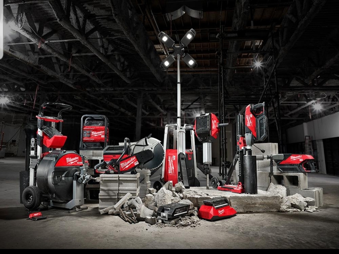 Tool Review Zone MILWAUKEE® ANNOUNCES THE MX FUEL™ SYSTEM OF CORDLESS