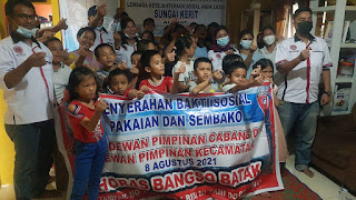 Peduli Anak Yatim-Piatu, DPC HBB Kota Batam Bersama DPK Sagulung Berbagi ke Panti Asuhan