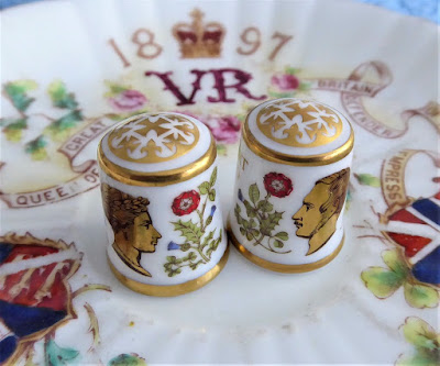 https://timewasantiques.net/collections/queen-victoria/products/thimble-pair-queen-victoria-albert-royal-crown-derby-150th-anniversary-of-accession