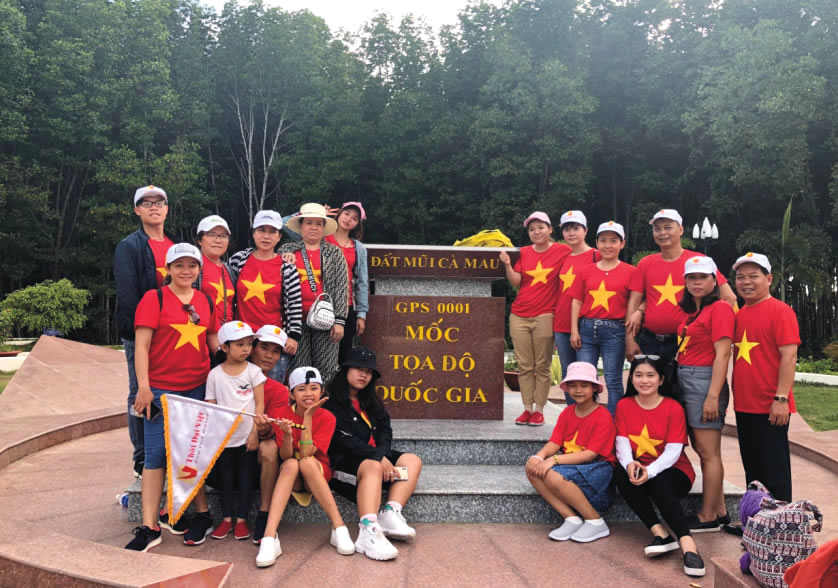 Cộc mốc tọa độ mũi cà mau - tour cà mau 4 ngày 3 đêm
