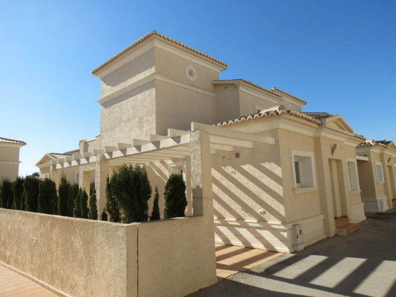 Costa Blanca Property Sales Villa in Calpe reduced for a quick sale