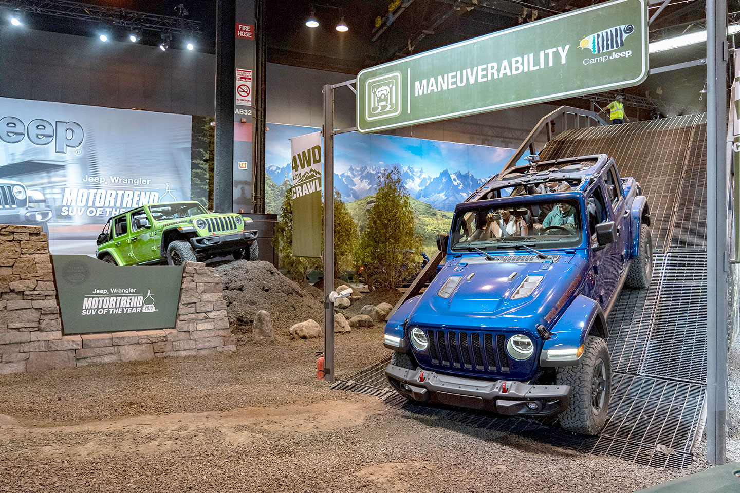 Dadapalooza Chicago Auto Show Feb 4 17