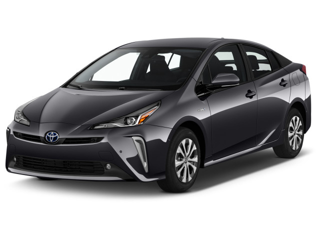 2020 Toyota Prius Review