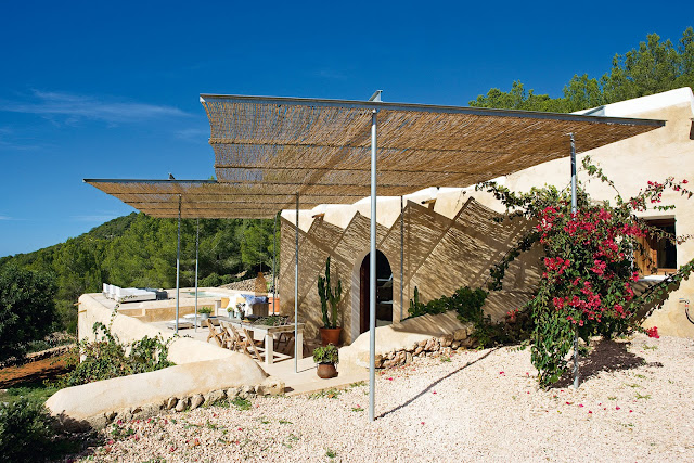 The summer retreat of Nani Marquina in Ibiza