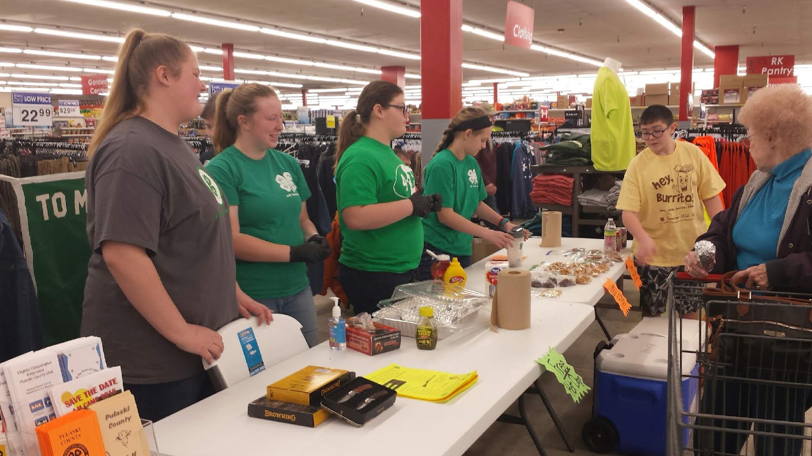 4H in Pulaski County, Virginia Rural King Hot Dog Day