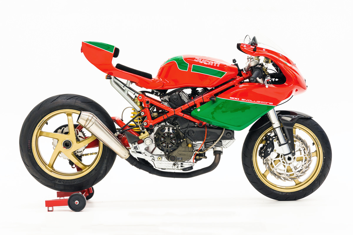 Ducati Coffee Racer. Ducati 900 SS пластик. Ducati 900 SS Custom. Ducati Cafe Racer. Реплика мотоциклов