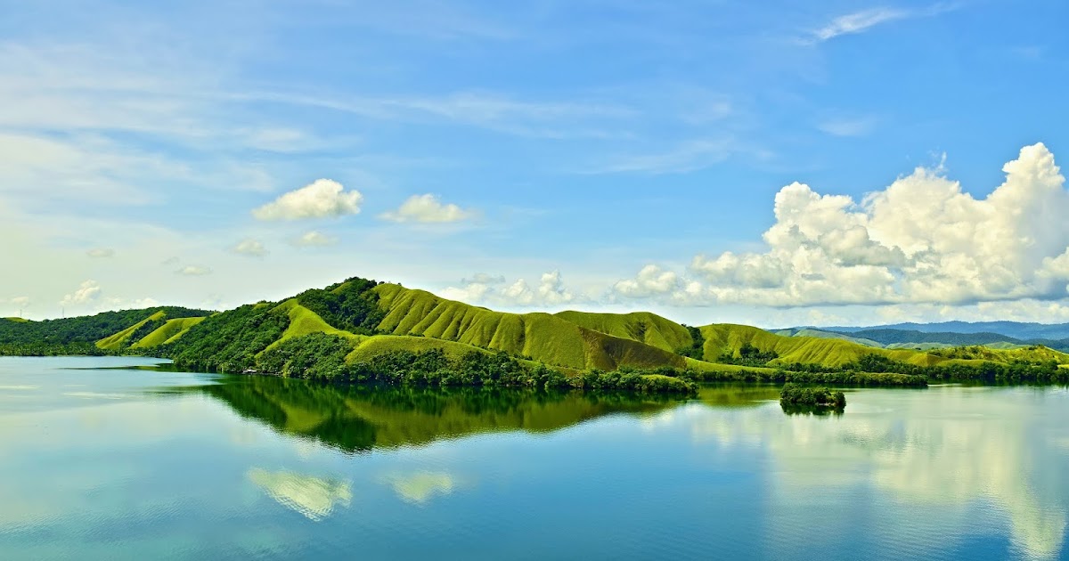 Danau SentaniJayapura, Papua CHRISTA KASIH