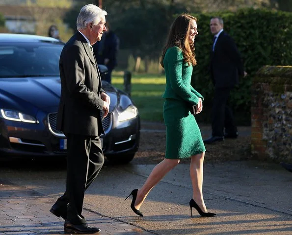Kate Middleton wore Hobbs Suit and Jacket in Green, LK Bennett suede pumps, Kiki diamond earrings, Mulberry clutch bag