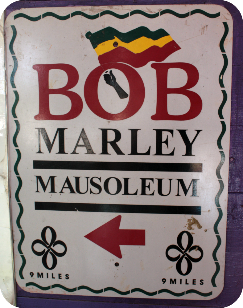 .: the expat files :.: Jamaica - Bob Marley Mausoleum